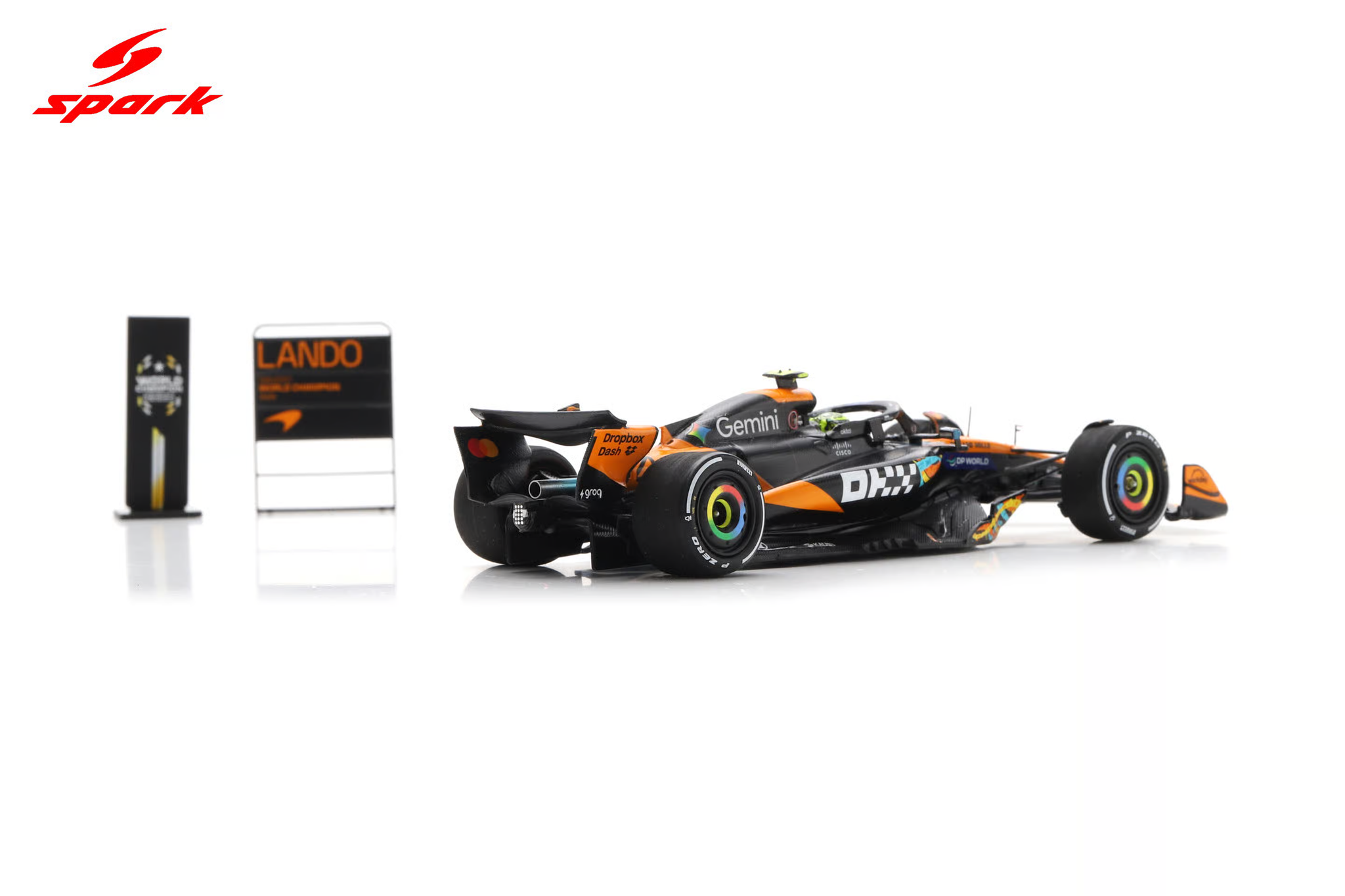 1:43 2025 Lando Norris -- World Champion -- #4 McLaren MCL39 -- Spark