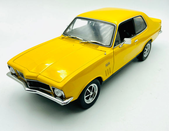 1:18 Holden Torana LJ GTR XU-1 -- Mustard Yellow -- Biante