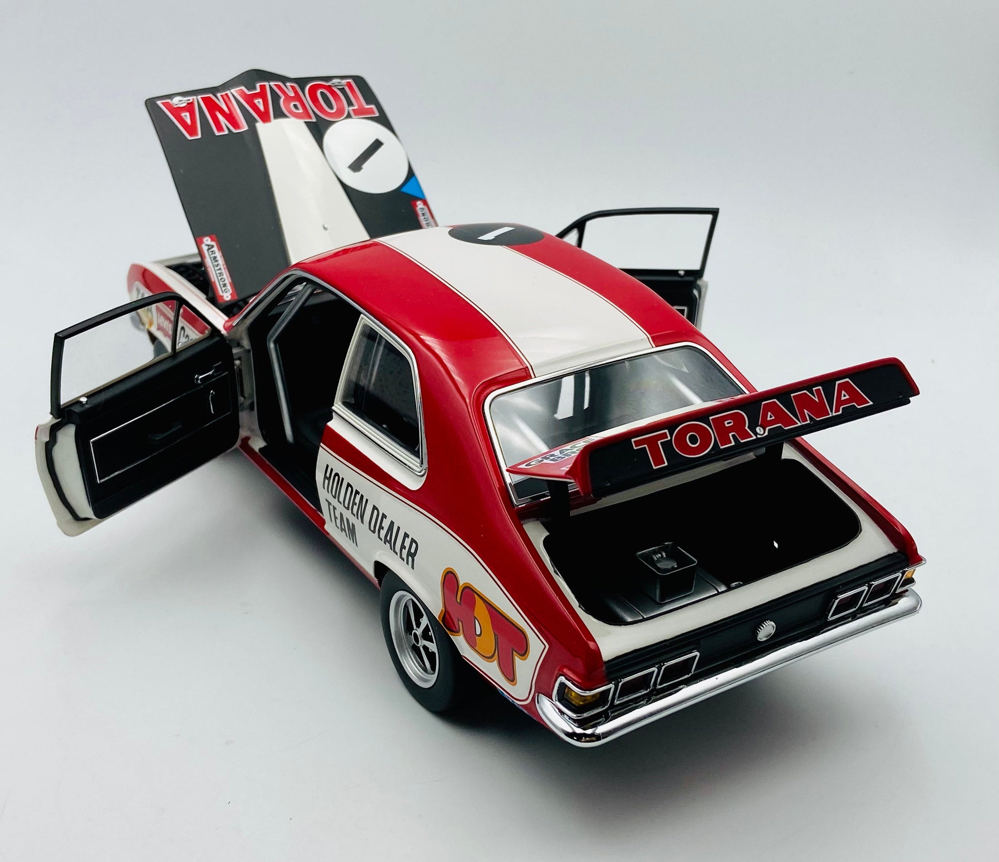 1:18 1973 Bathurst Peter Brock -- Holden LJ Torana GTR XU-1 -- Classic