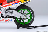 1:12 1989 Wayne Gardner -- #56 Honda NSR500 WGP500 “Baribari Legend” -- AUTOart