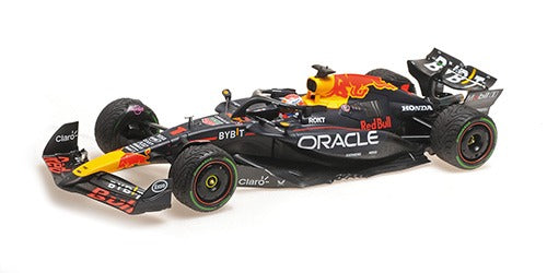 (Pre-Order) 1:18 2024 Max Verstappen -- Brazilian GP Winner -- #1 Red Bull RB20 -- Minichamps F1