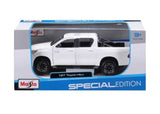 1:27 Toyota Hilux 2023 -- White -- Maisto 1:24 32920