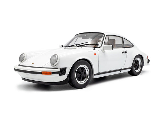 1:18 Porsche 911 (930) 3.0 SC 1974 -- White -- Solido