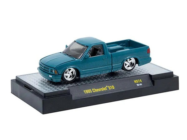 1:64 1995 Chevrolet S10 Pickup Truck -- Custom Blue -- M2 Machines