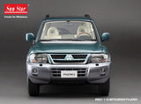 1:18 Mitsubishi Pajero V73 -- Green Metallic -- Sunstar