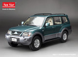 1:18 Mitsubishi Pajero V73 -- Green Metallic -- Sunstar
