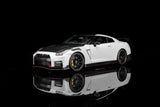 (Pre-Order) 1:18 Nissan GTR NISMO (R35) Special Edition 2022 -- Brilliant White Pearl -- Motorhelix M83526