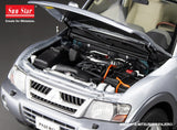 1:18 Mitsubishi Pajero V73 -- Cool Silver -- Sunstar