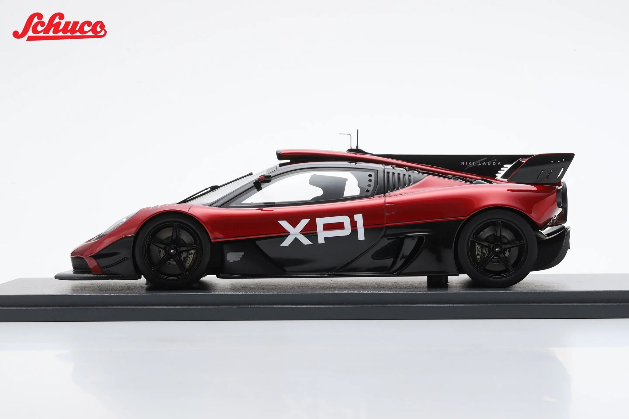1:18 Gordon Murray Automotive T.50s Niki Lauda -- XP1 Red/Black -- Sch