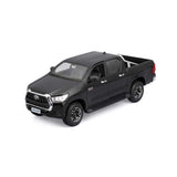 1:27 Toyota Hilux 2023 -- Black -- Maisto 1:24 32920
