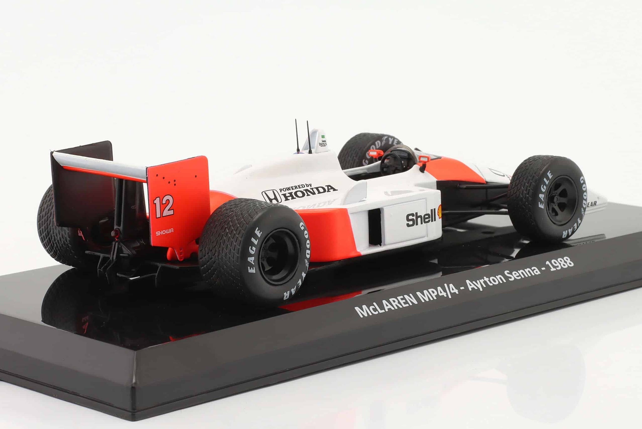 1:24 1988 Ayrton Senna - World Champion -- #12 McLaren MP4/4 -- Atlas/