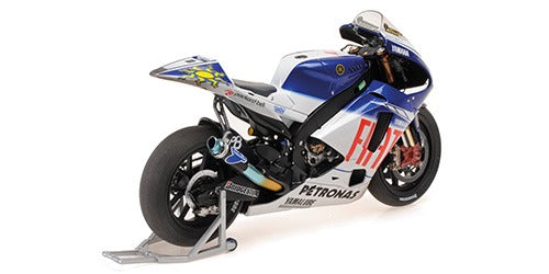 新品、未使用 V.Rossi Figurine MotoGP 2009 1:12 新品、未使用 V.Rossi Figurine MotoGP 2009 1:12 MINICHAMPS