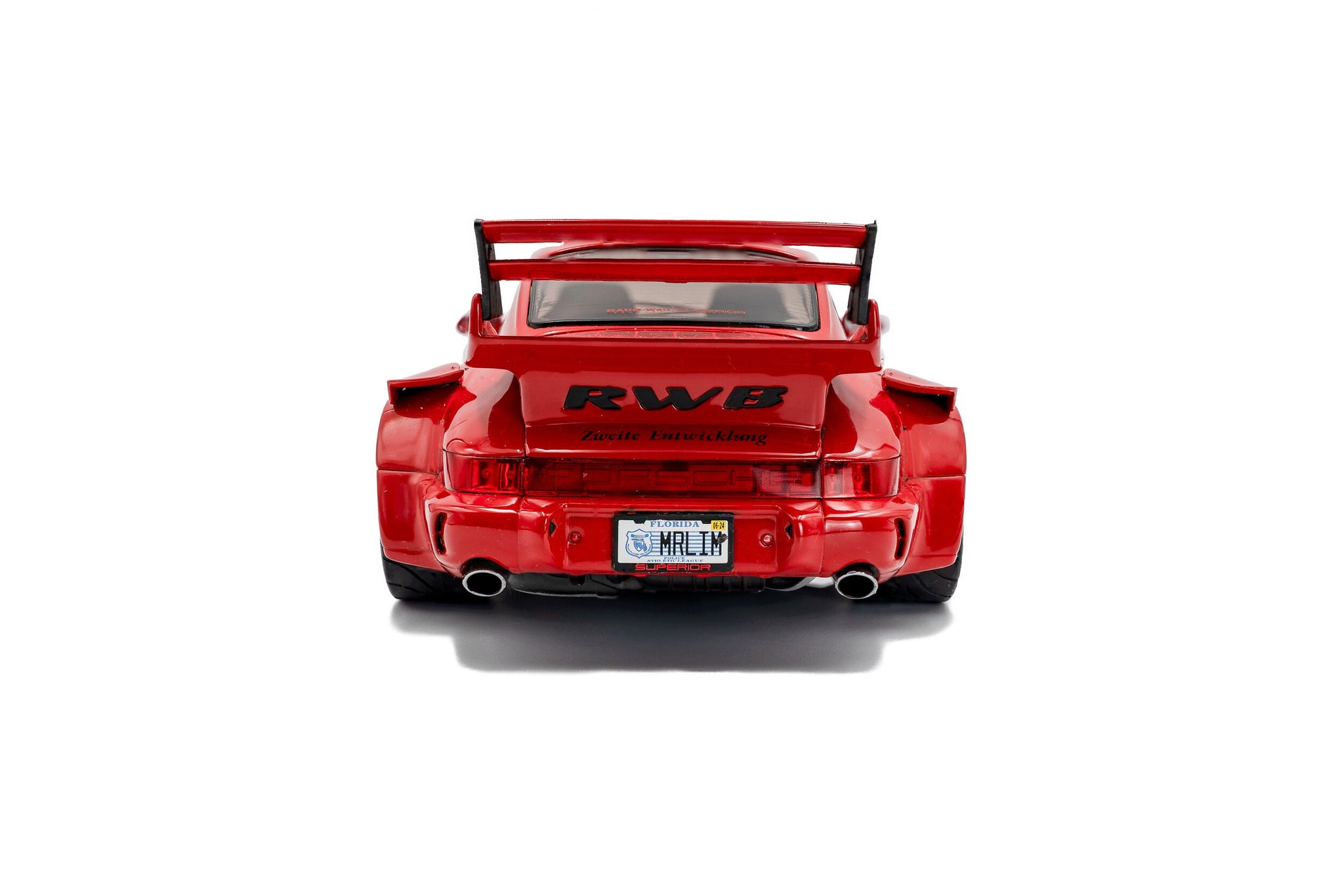 1:18 RWB 964 -- 