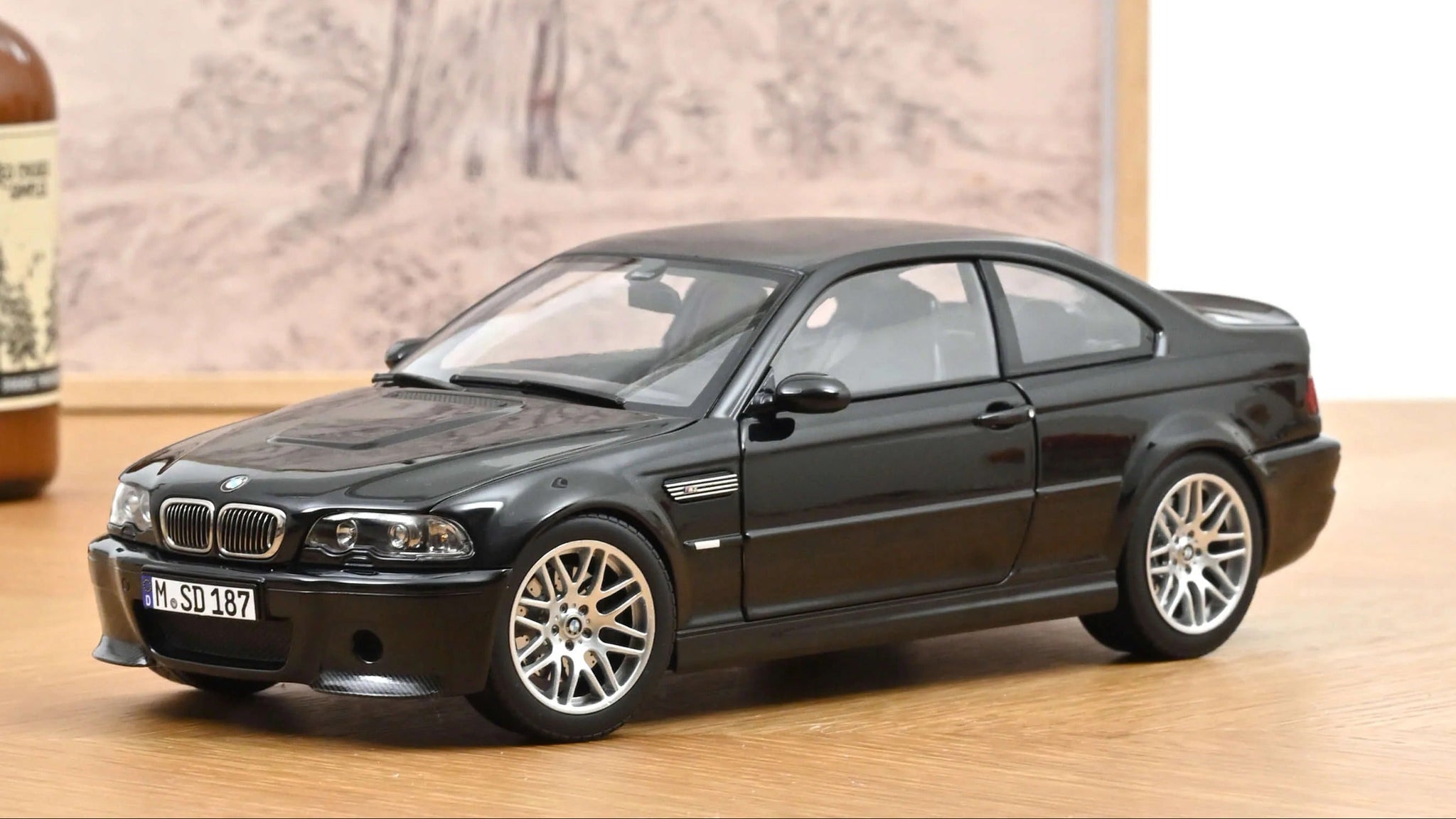 1:18 BMW E46 M3 CSL 2003 -- Sapphire Black -- Norev