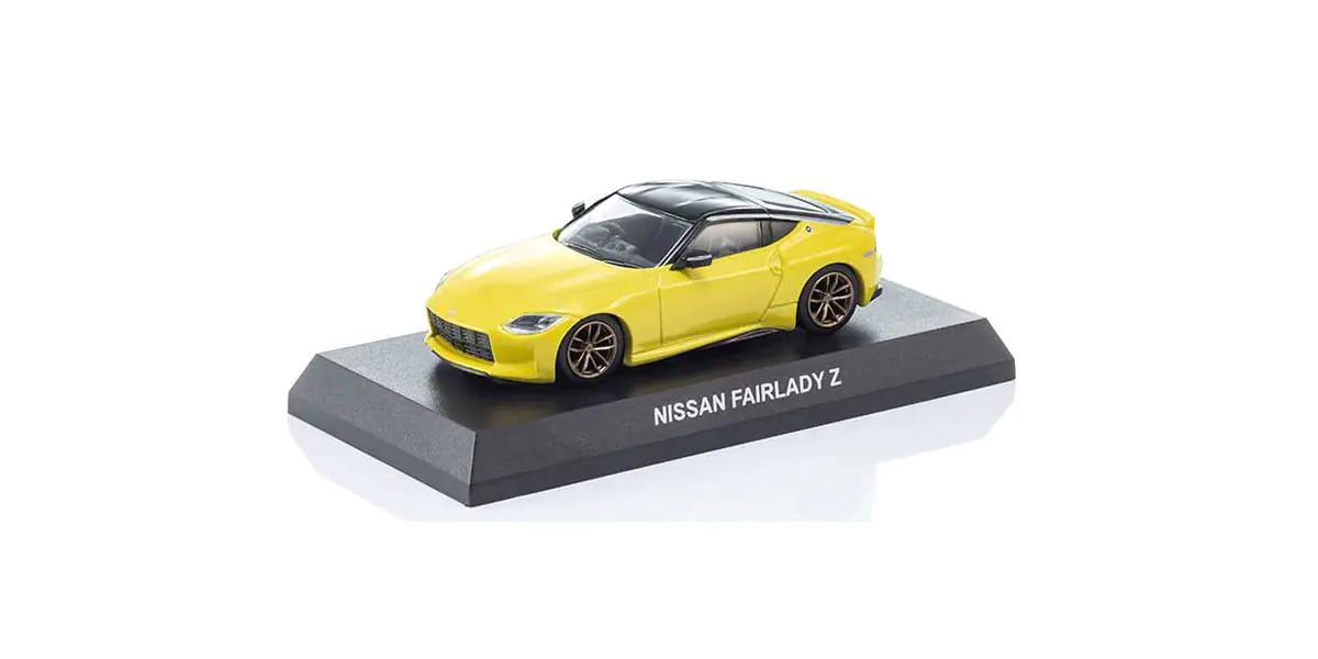 1:64 Nissan Fairlady Z w/Book -- Ikazuchi Yellow -- Kyosho 07117Y 1:64 Nissan Fairlady Z w/Book -- Ikazuchi Yellow -- Kyosho 07117Y