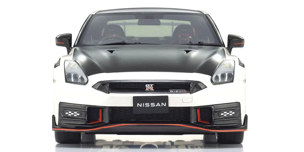 1:18 Nissan R35 GT-R NISMO 2024 Special Edition -- White -- Kyosho Sam