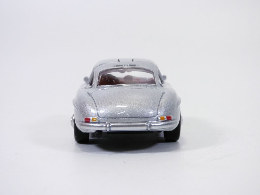1:43 1954 Mercedes-Benz 300SL Coupe W198 -- Silver -- Norev