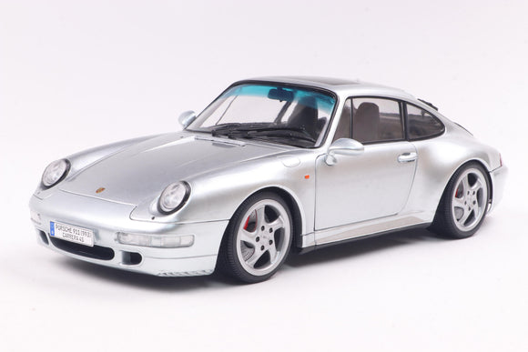 1:18 Porsche 911 (993) Carrera 4S 1996 -- Polar Silver -- Solido