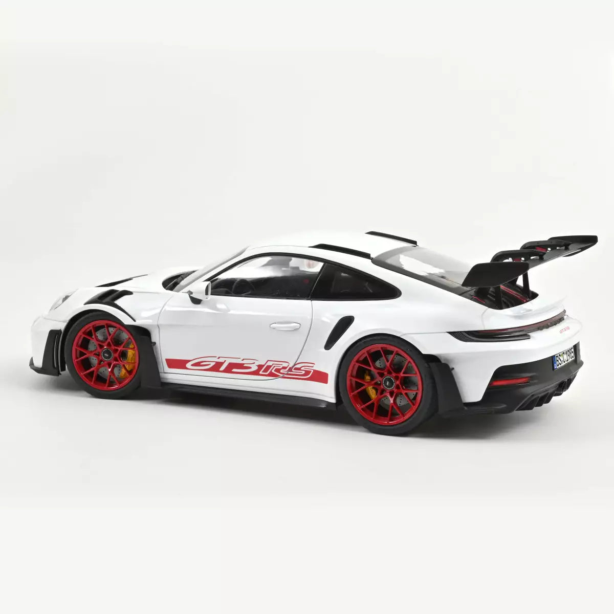 1:12 Porsche 911 (992) GT3 RS Coupe 2022 -- White w/Red Wheels -- Nore
