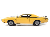 1:18 1971 Dodge Charger Super Bee -- Yellow -- American Muscle