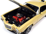 1:18 1972 Chevrolet Camaro RS Z28 -- Yellow w/Black Stripes -- American Muscle
