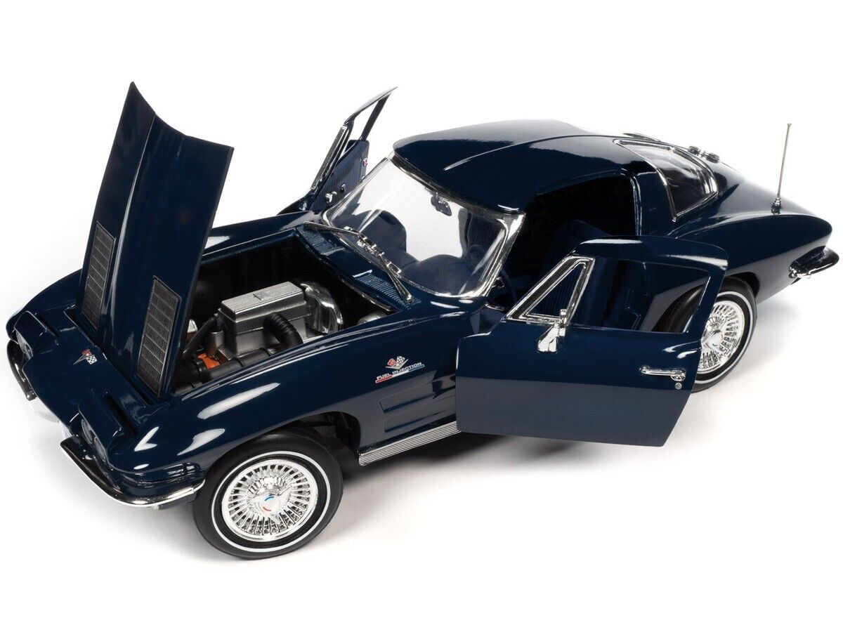 1:18 1963 Chevrolet Corvette Stingray -- Daytona Blue -- American Musc