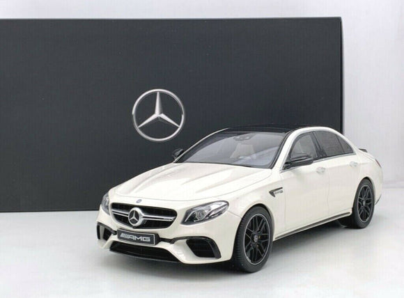 1:18 2017 Mercedes-Benz E-Class E63 S AMG -- Diamond White Bright -- GT Spirit