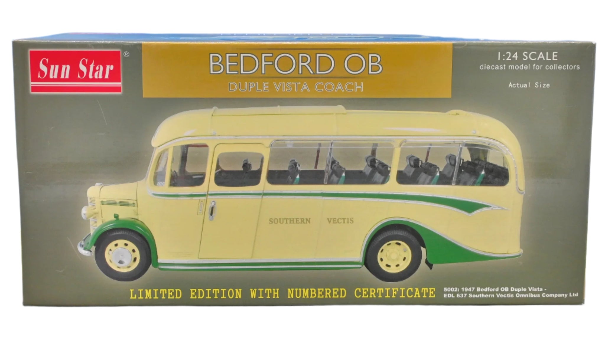 サンスター製　1947 ベドフォードOB 1/24 1:24 1947 Bedford OB Duple Vista (Bus) -- Southern Vectis -- Sunstar