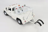 1:18 1968 Chevrolet C-30 Dually Tow Truck -- White -- Greenlight
