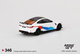 1:64 BMW M4 M-Performance (G82) -- Alpine White -- Mini GT