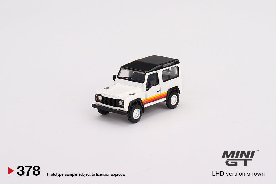 MINI GT ランドローバー・ディフェンダー90ワゴン ホワイト 2個セット 1:64 Land Rover Defender 90 Wagon -- White -- Mini GT