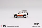 1:64 Land Rover Defender 90 Wagon -- White -- Mini GT