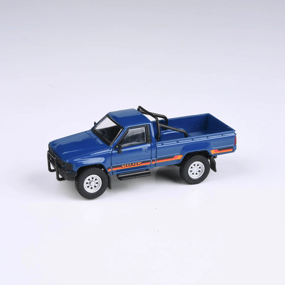 1:64 Toyota Hilux 1984 Single Cab -- Medium Blue -- PARA64