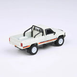 1:64 Toyota Hilux 1984 Single Cab -- White -- PARA64