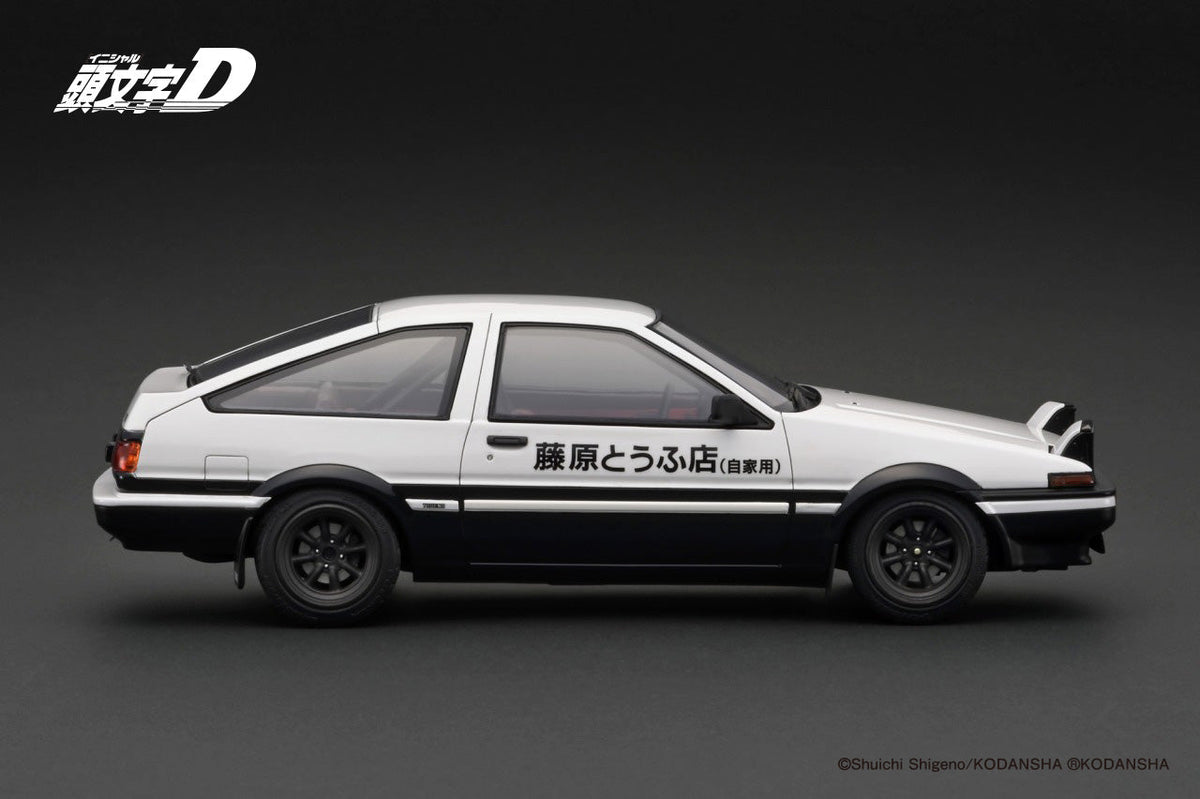 1:18 Initial D -- Toyota Sprinter Trueno 3Dr GT Apex (AE86) -- Ignitio