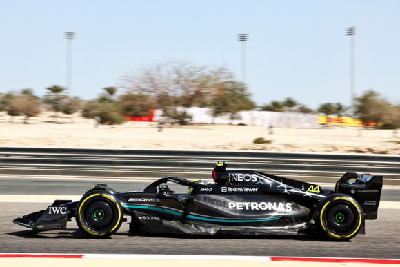 (Pre-Order) 1:18 2023 Lewis Hamilton -- Mercedes-AMG W14 E -- Minichamps F1