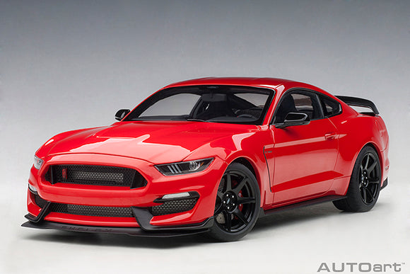 1:18 Ford Shelby Mustang GT-350R -- Race Red -- AUTOart 72935