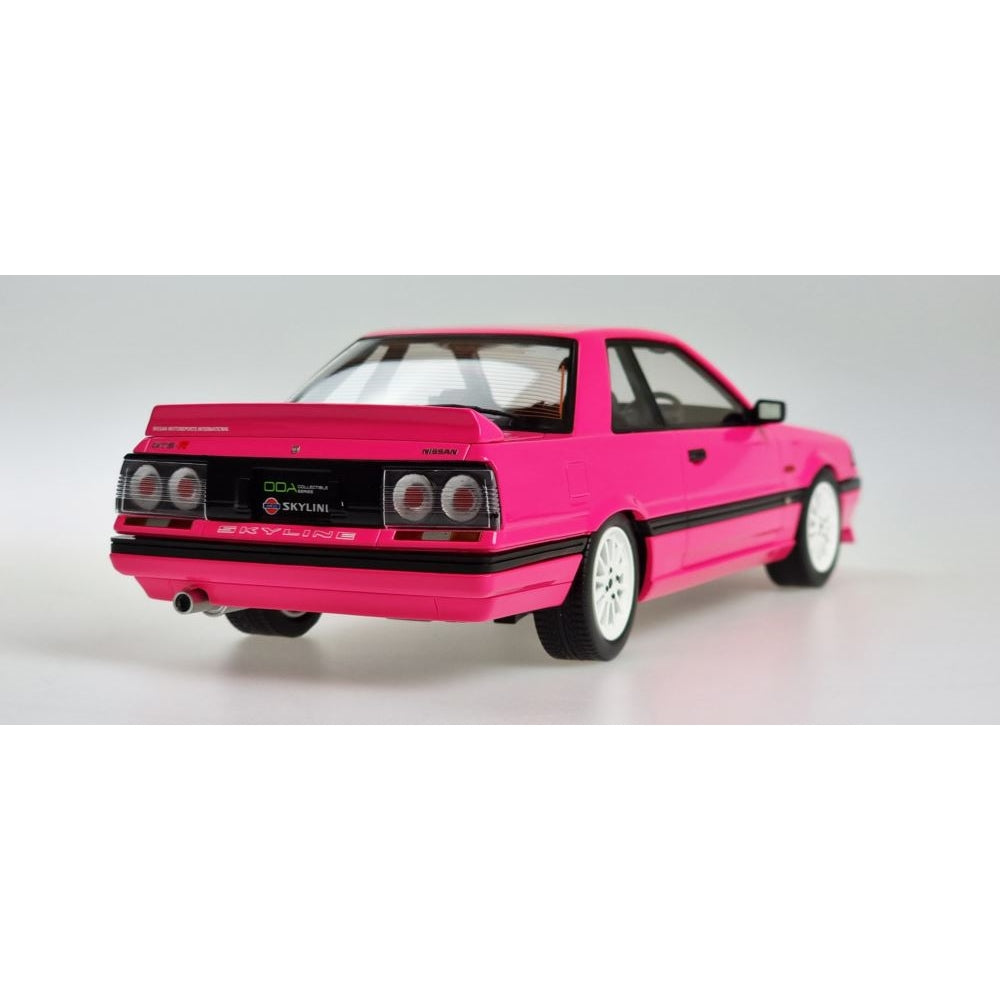 1:18 Nissan HR-31 (R31) Skyline -- Pink -- DDA Collectibles