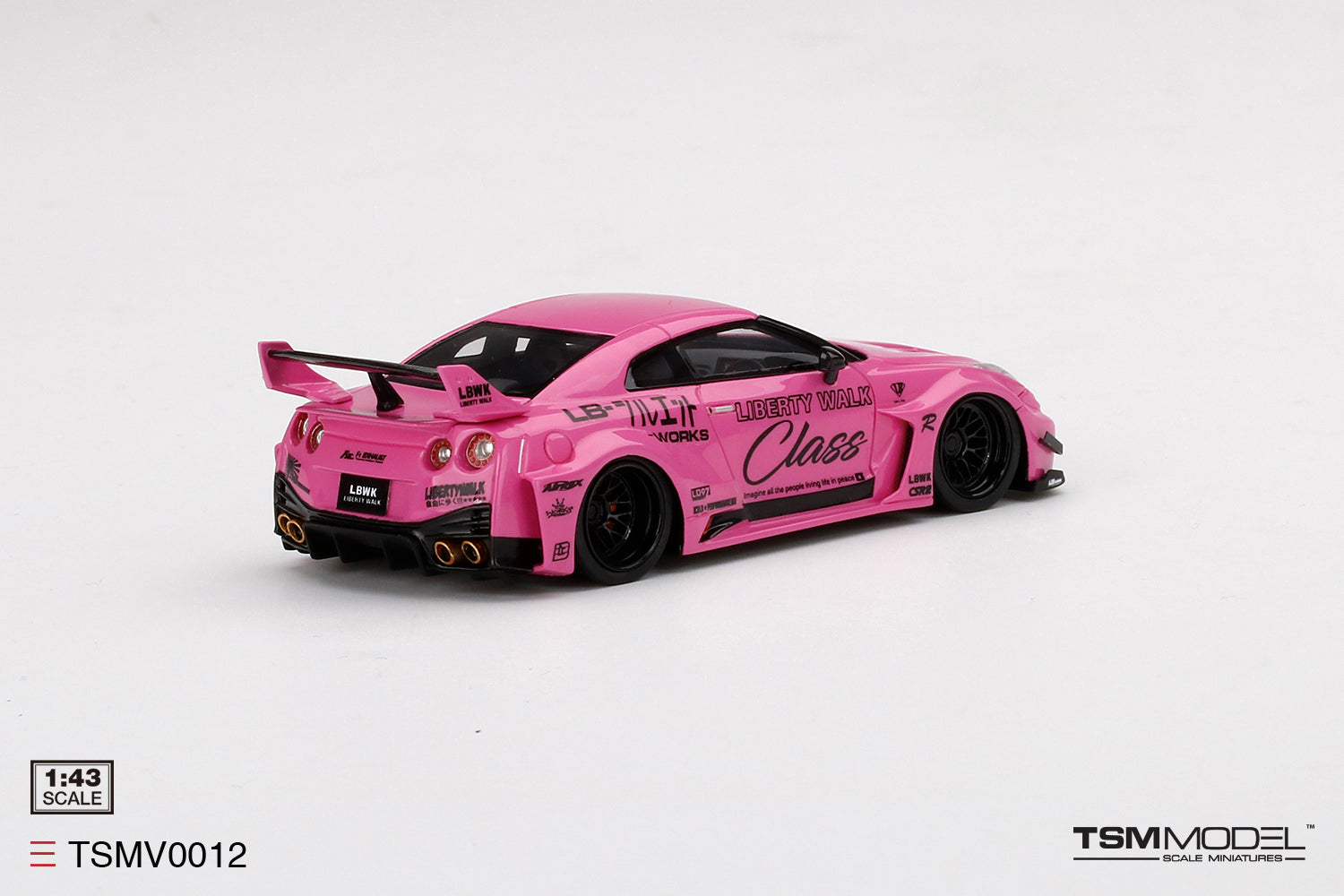 1:43 Nissan R35 GTRR LB-Silhouette WORKS GT Ver.1 -- Pink 
