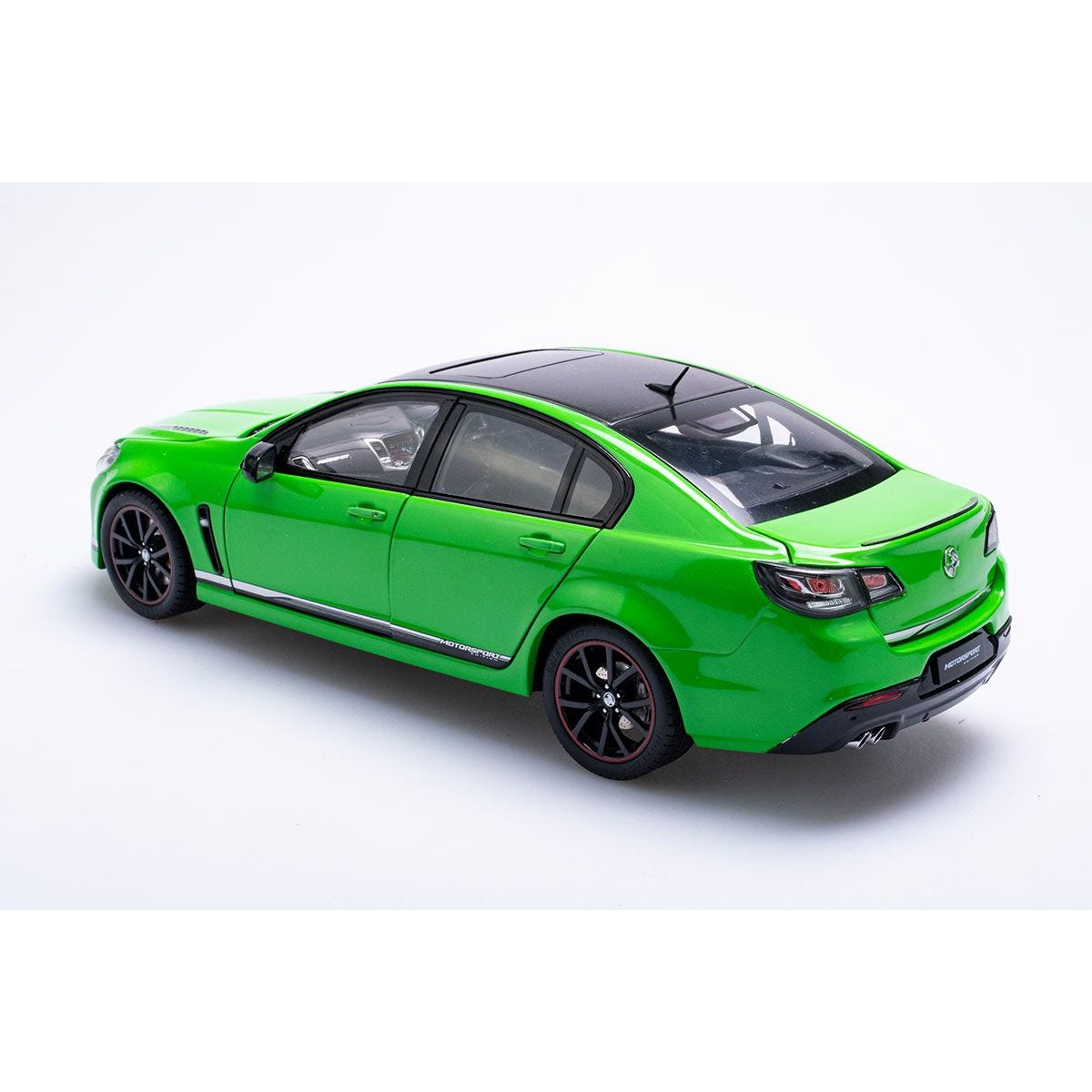 (Pre-Order) 1:18 Holden VFII Commodore Motorsport Edition -- Spitfire