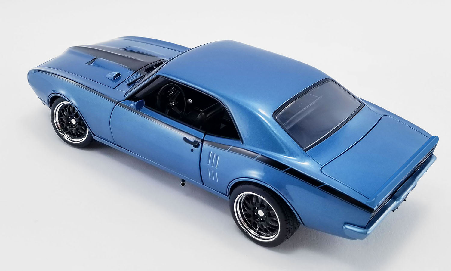 1:18 1968 Pontiac Firebird -- Blue Street Fighter -- ACME