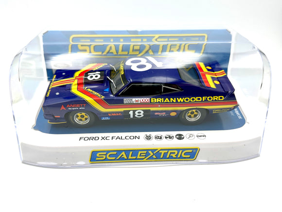 Scalextric 1:32 -- 1978 Bathurst Carter/Lawrence -- Ford XC Falcon